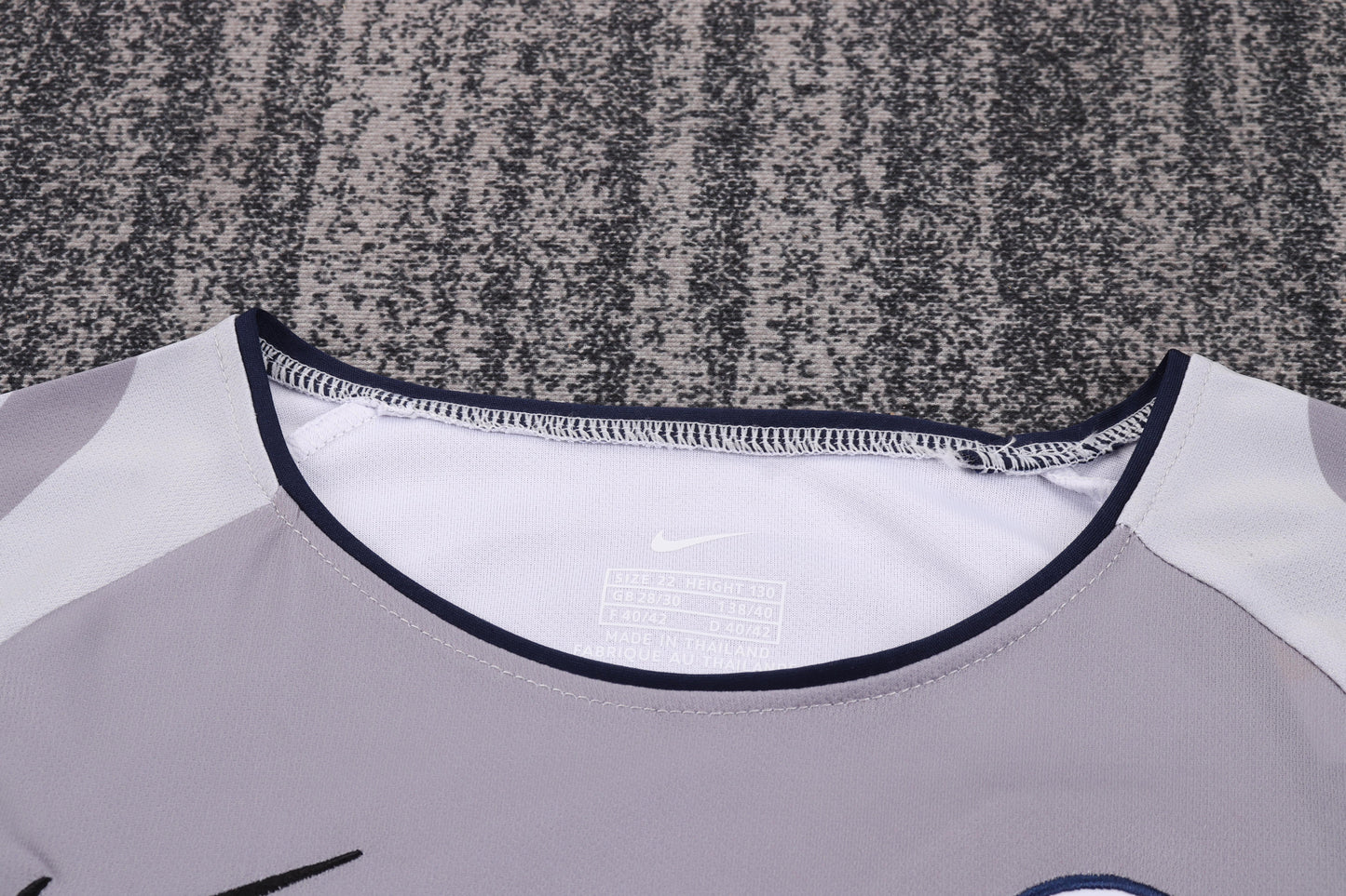 01/02 children's away football jersey