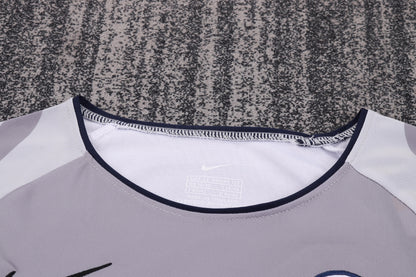 01/02 children's away football jersey