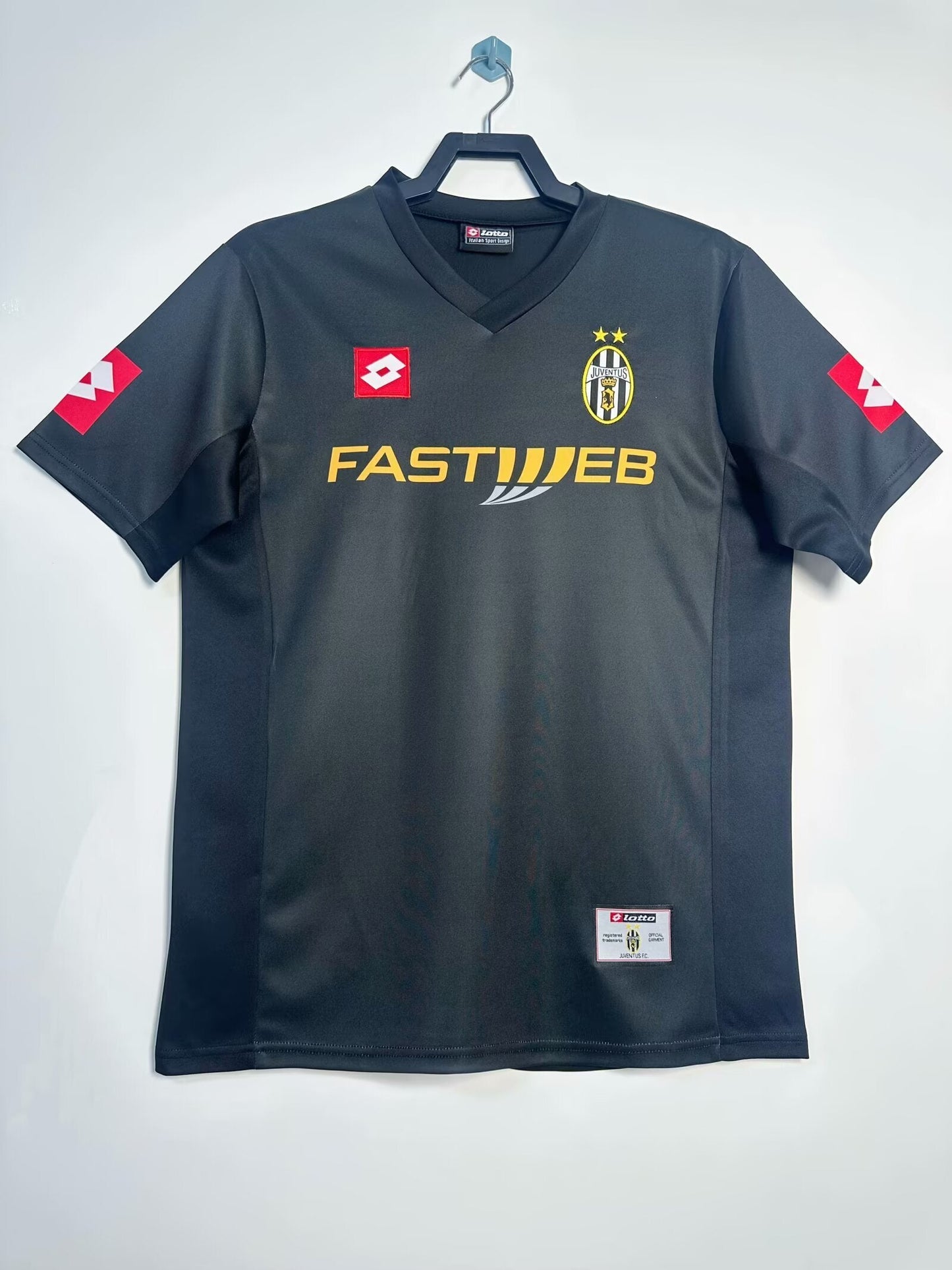 01/02 away retro football shirt