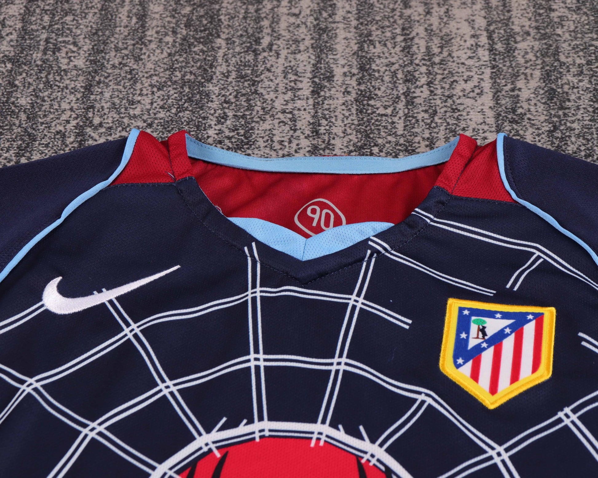 04/05 children's away football jersey