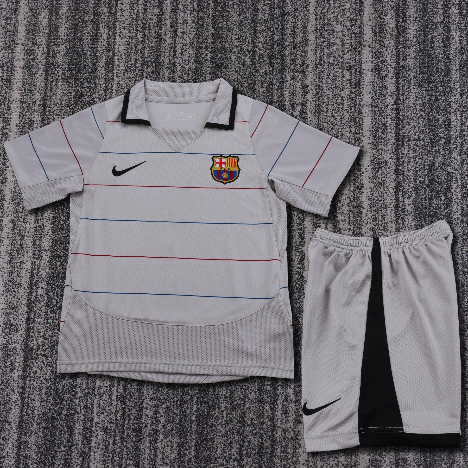 03/04 children's away football jersey