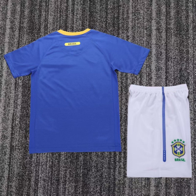 2010/11 Children's Away Set - back view