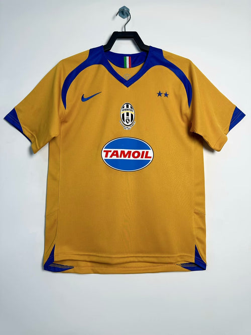 05/06 third retro football shirt