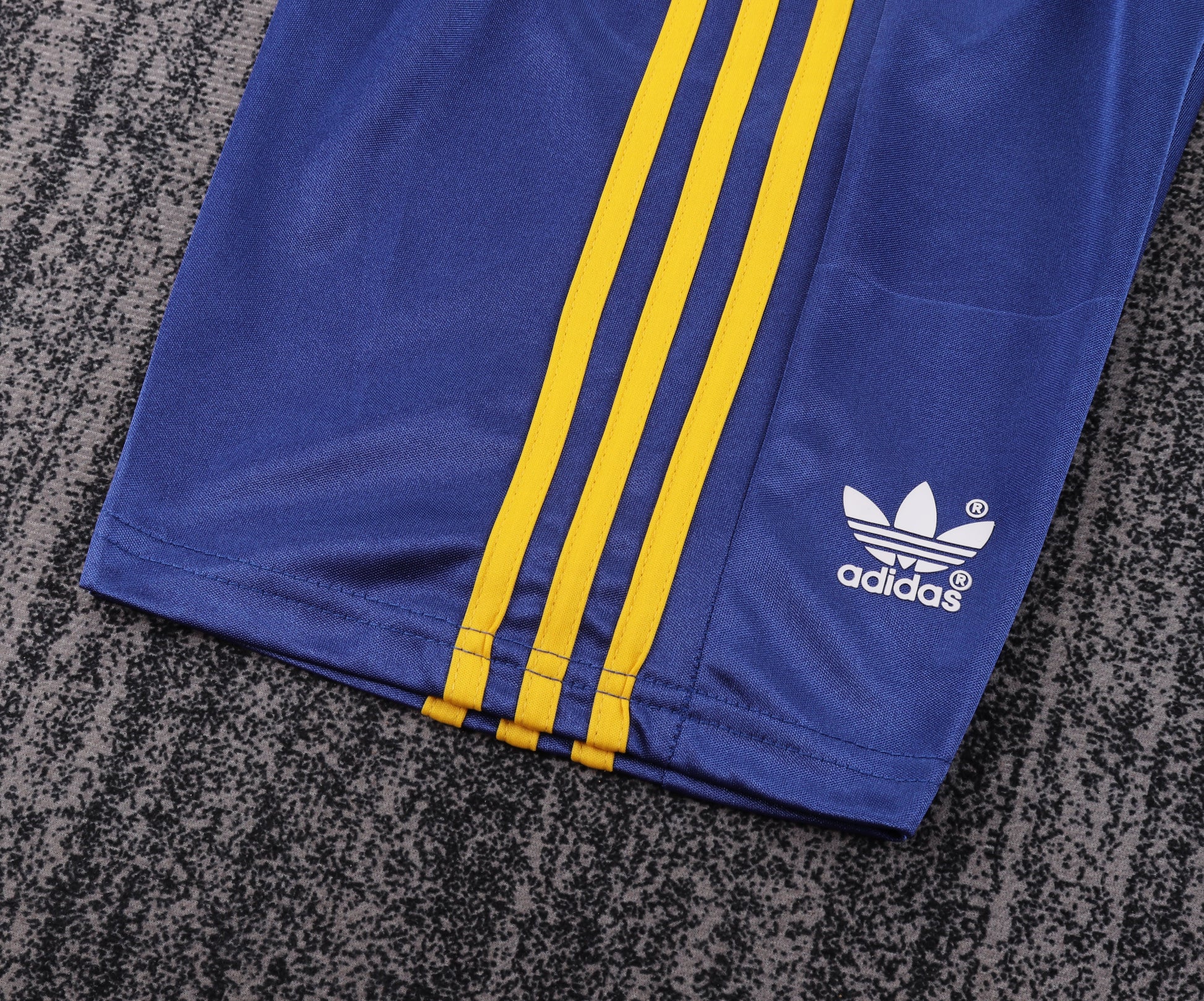 1990 children's away football jersey