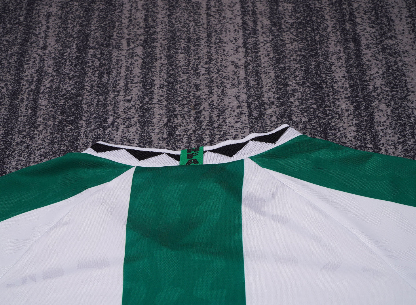 1996 children's away football jersey