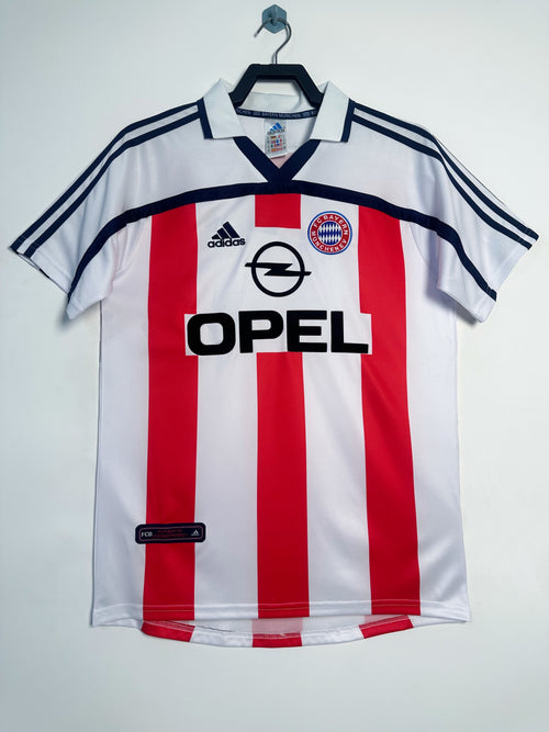 00/02 away retro football shirt