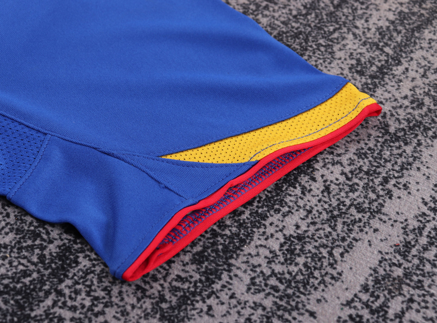 04/05 children's away football jersey