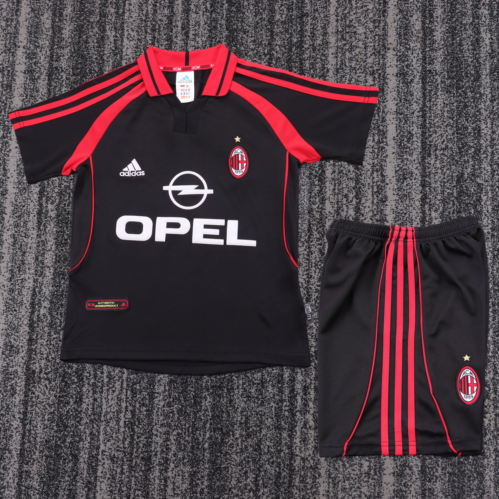 2001 children's third football jersey