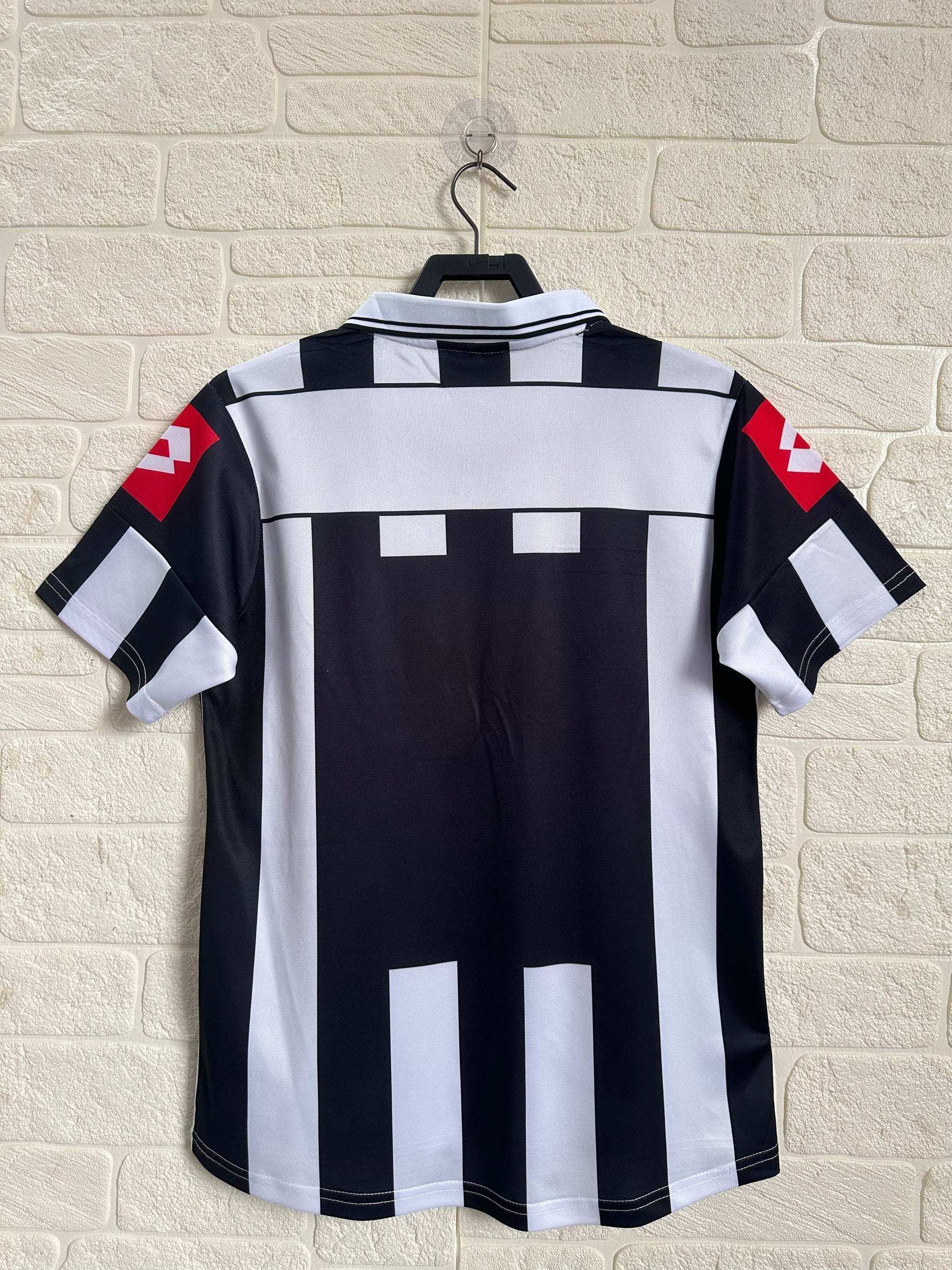 01/02 home retro football shirt