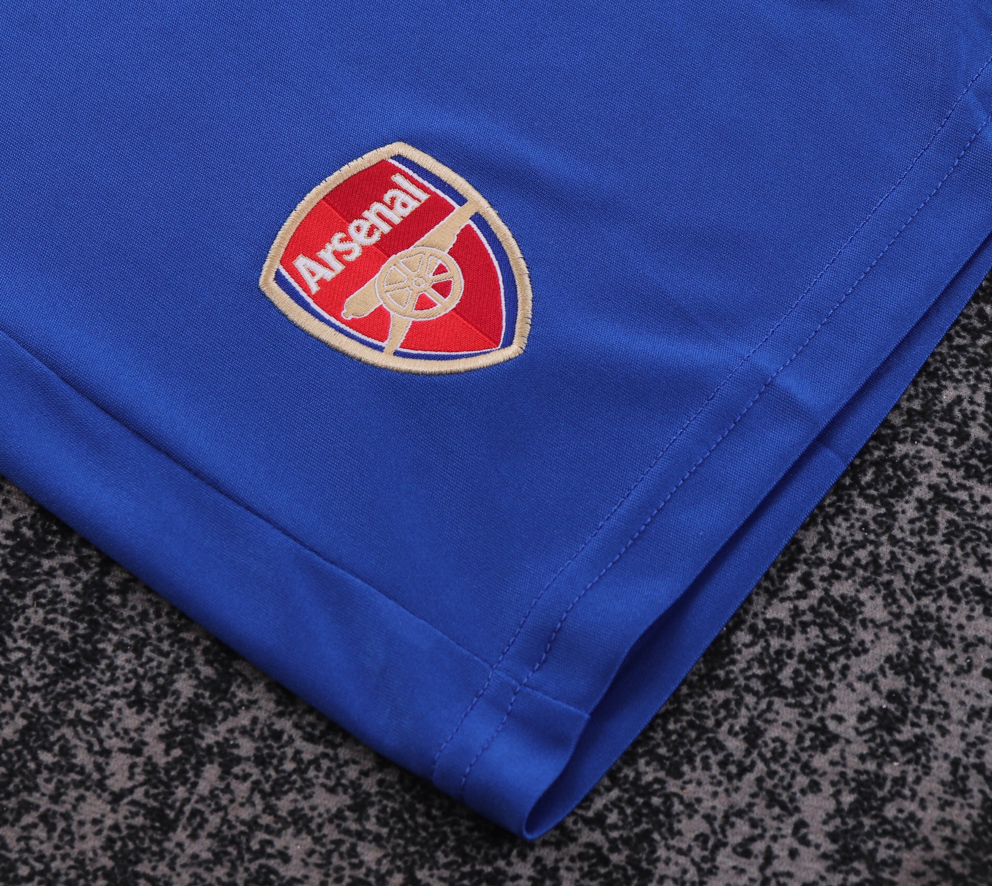 04/05 children's away football jersey