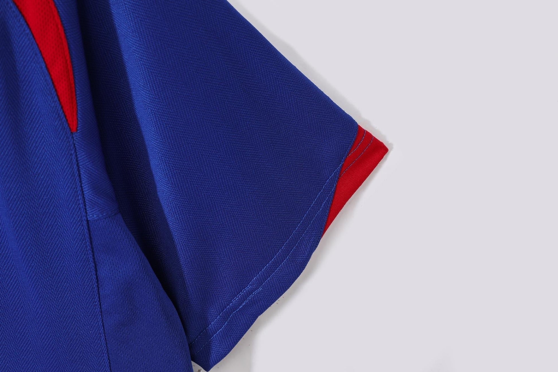 05/06 away retro football shirt