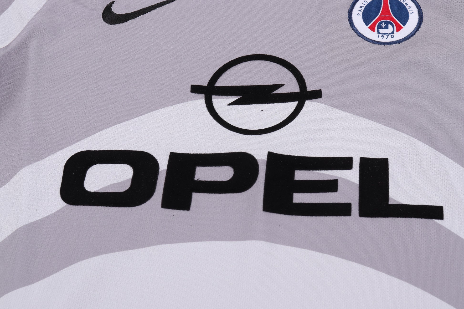01/02 children's away football jersey