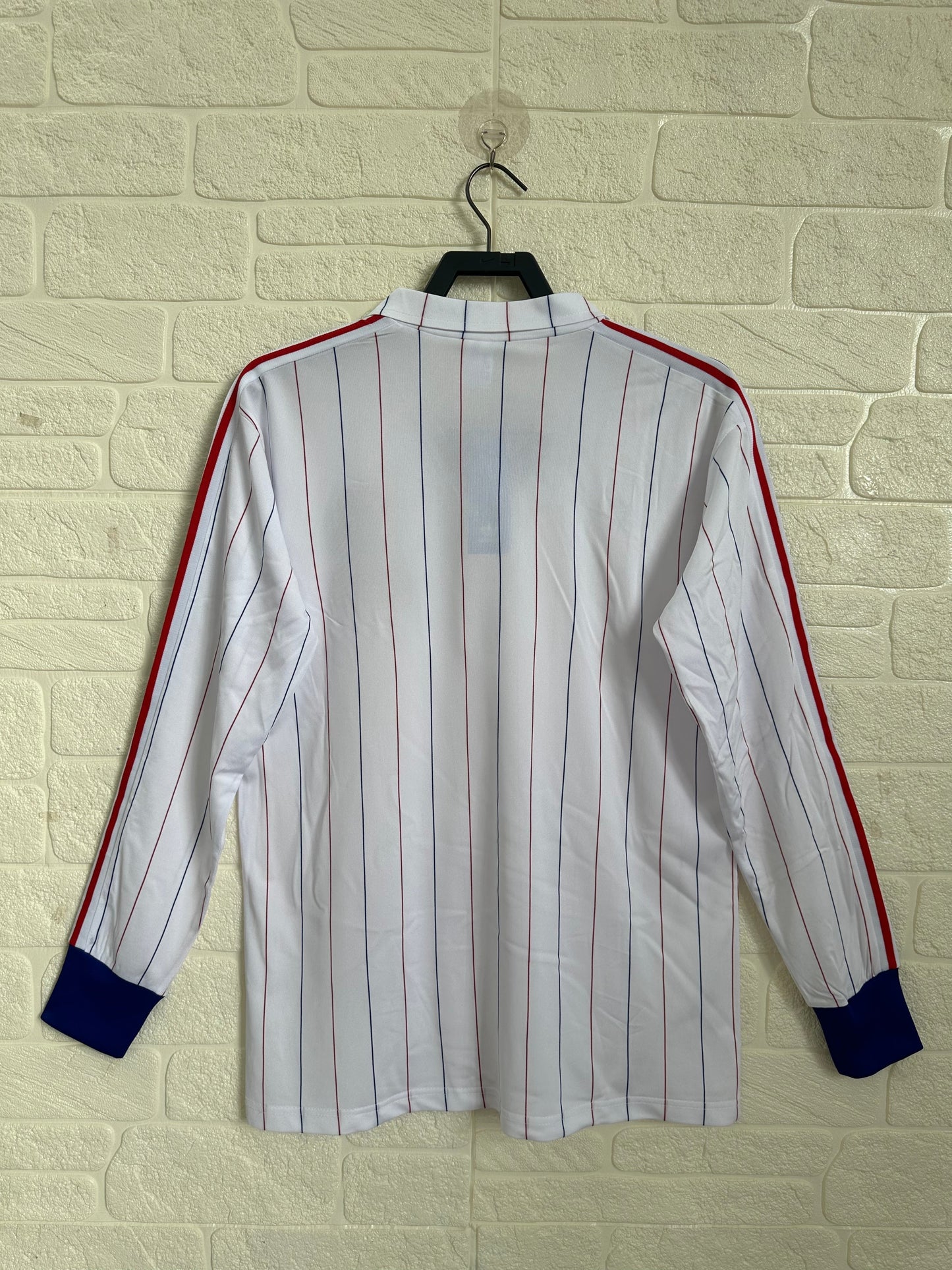 1980/82 away retro football shirt