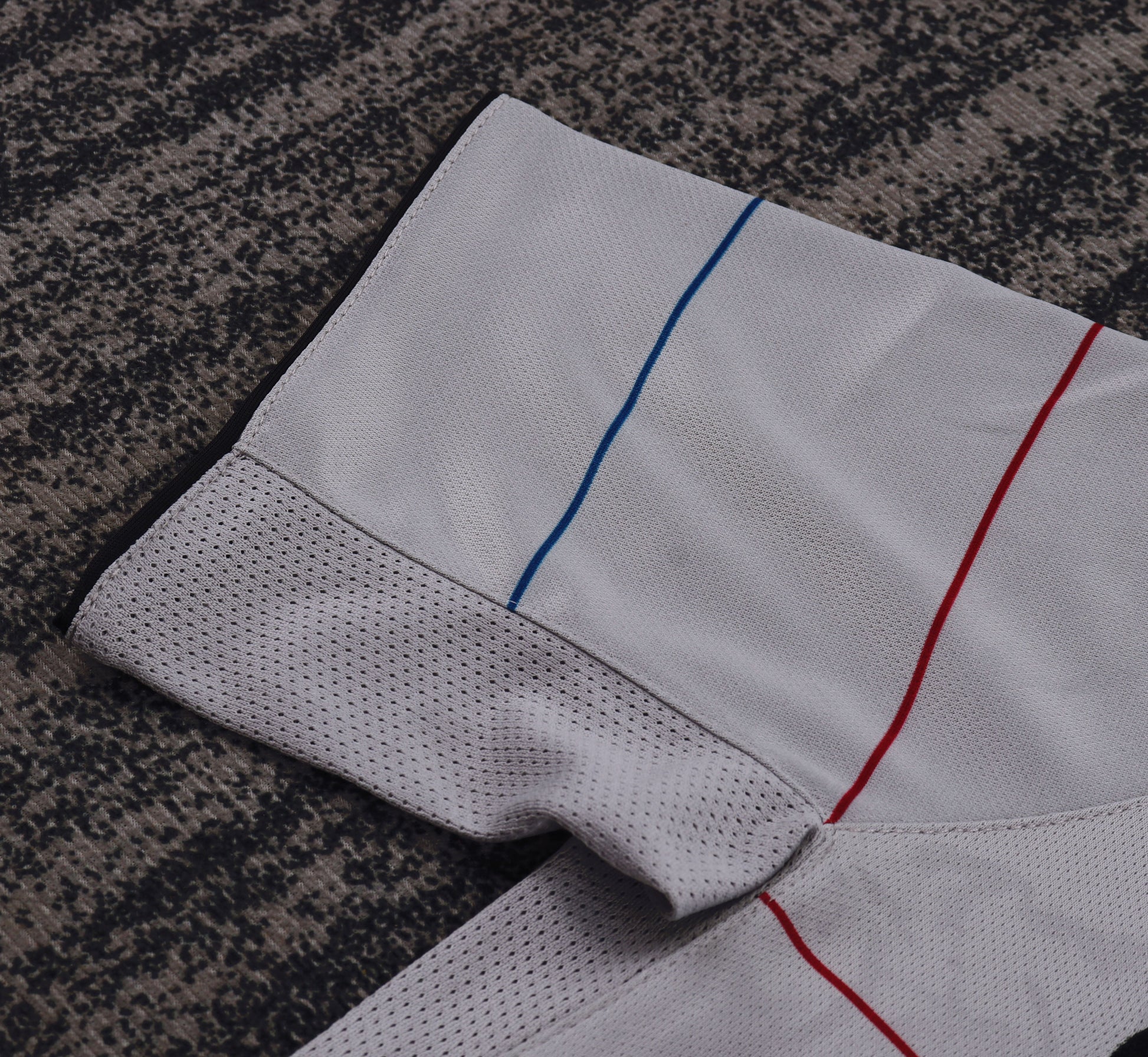 03/04 children's away football jersey