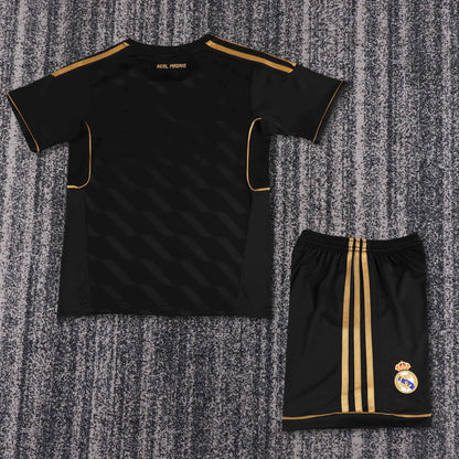 11/12 children's away football jersey