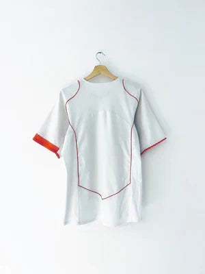 2004 away retro football shirt