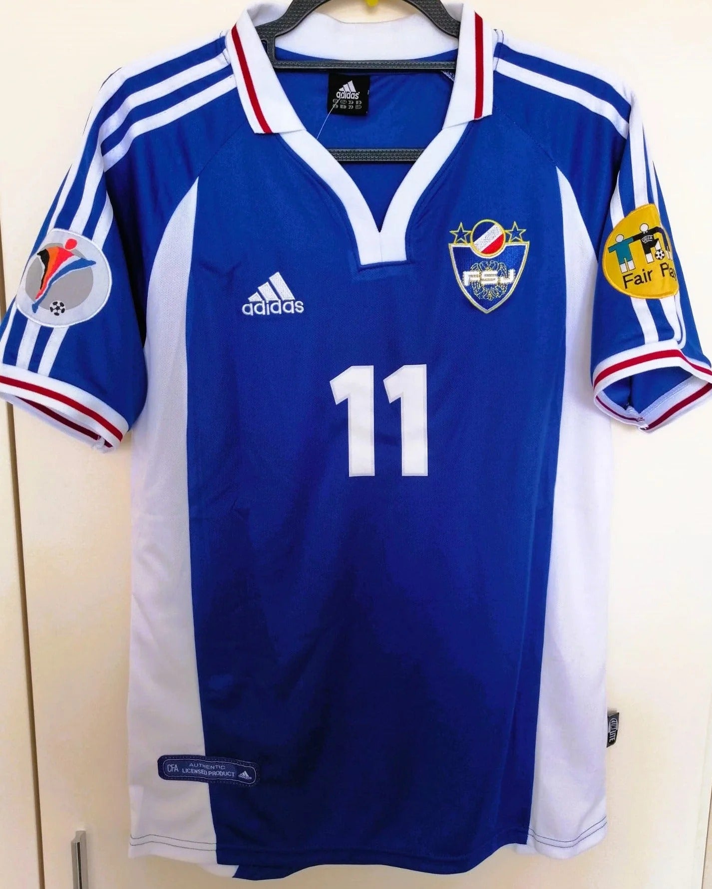00/01 home retro football shirt