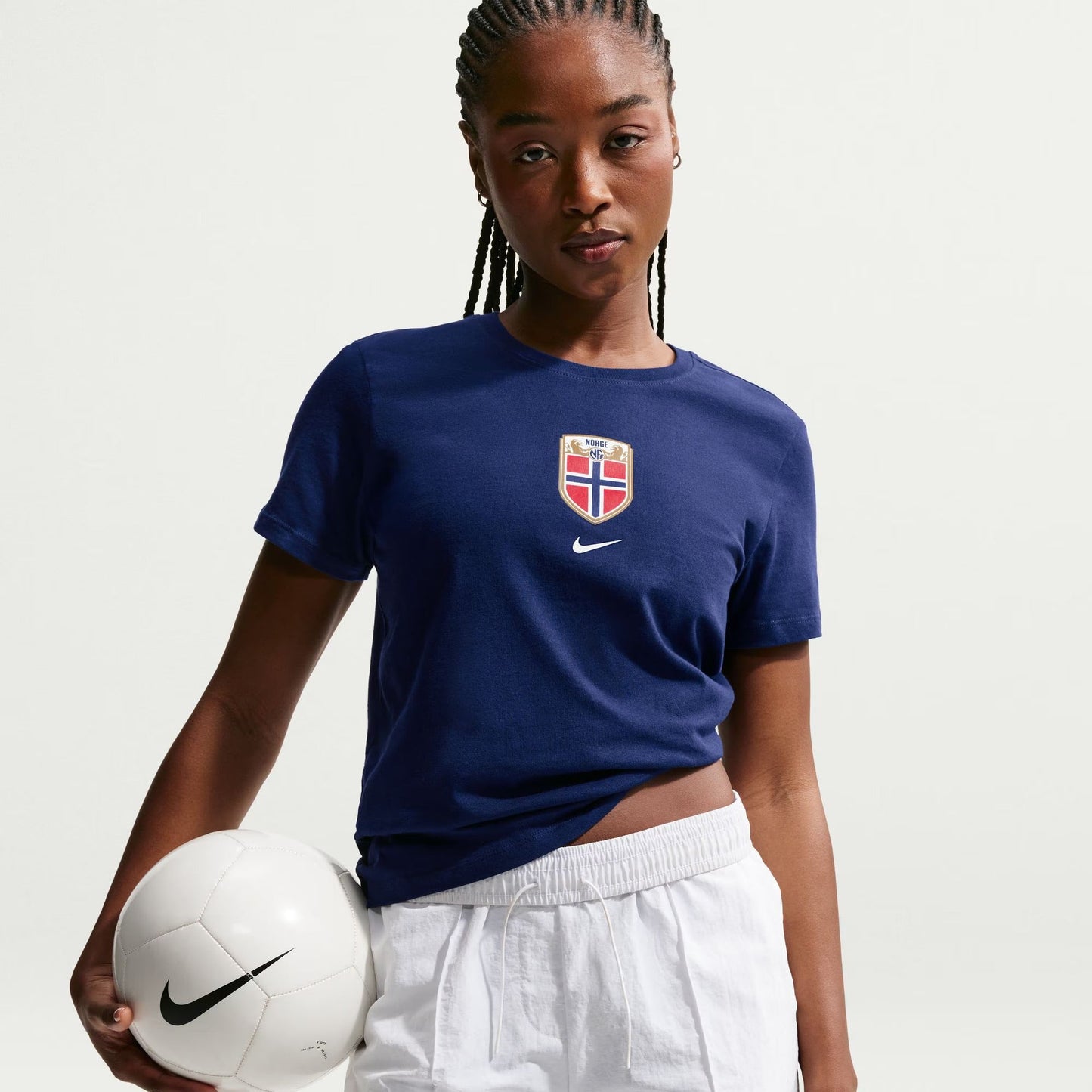 2026 Women's Crest T-Shirt - Blue football shirt product photo