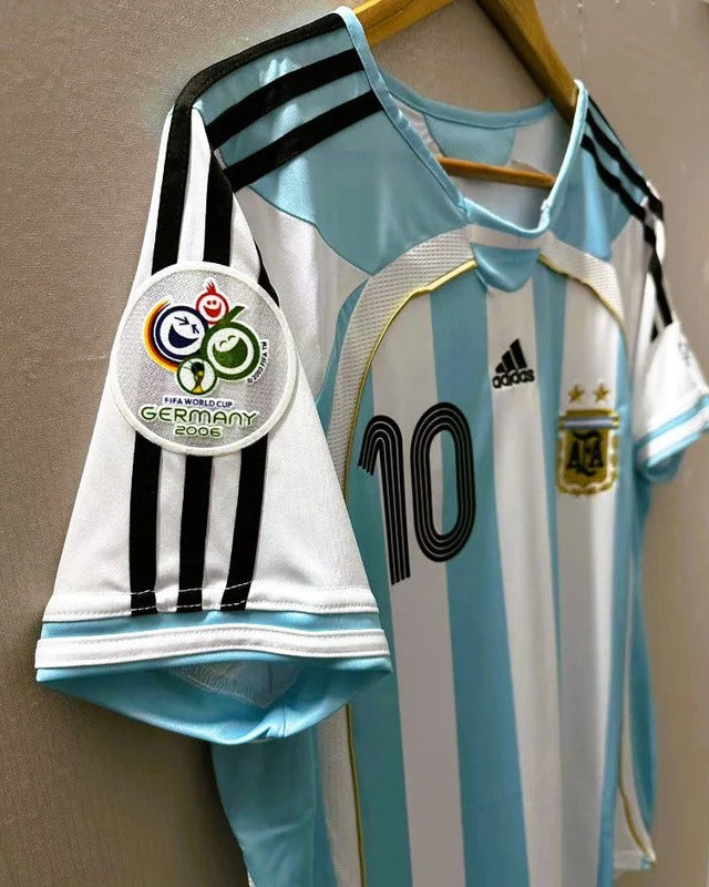 06/07 home retro football shirt