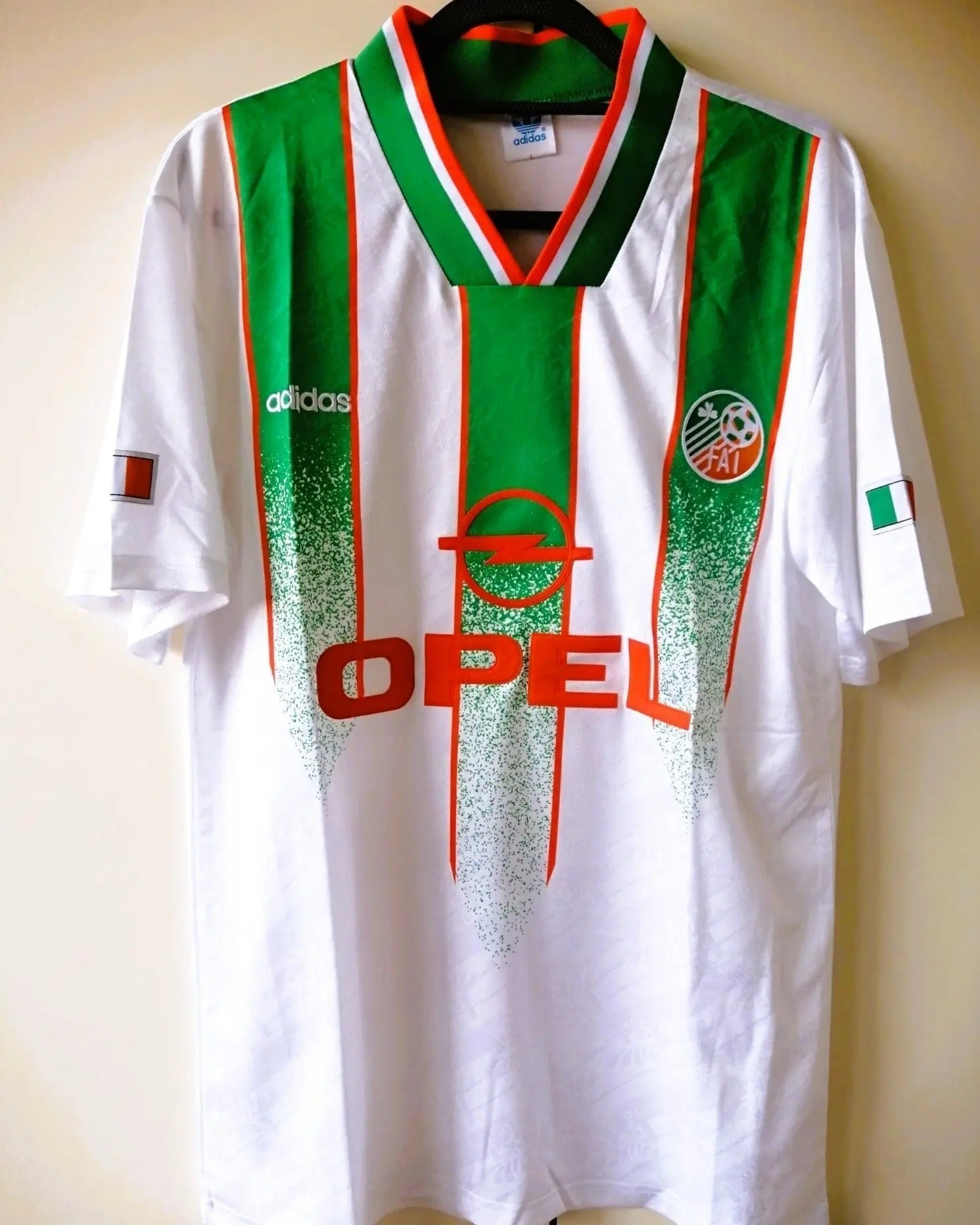 94/95 away retro football shirt