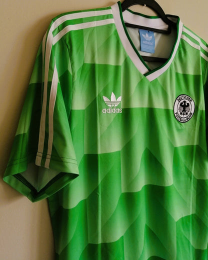 90/91 away retro football shirt