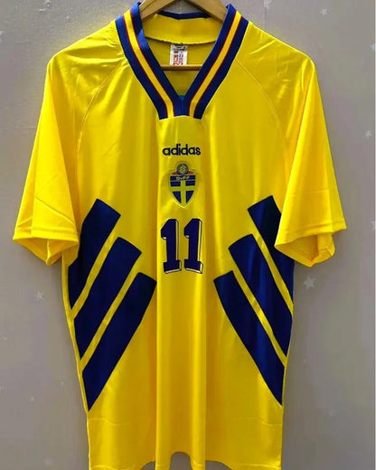 94/95 home retro football shirt