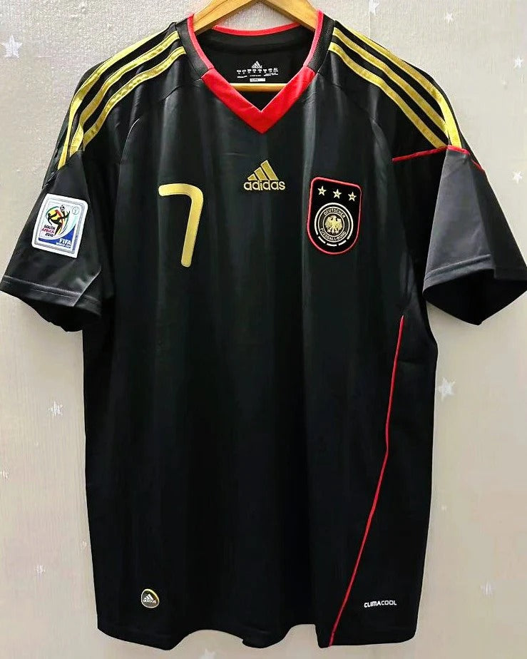 10/11 away retro football shirt