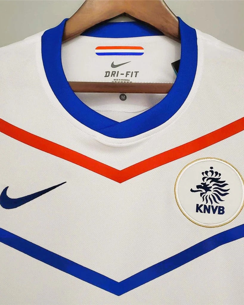 10/11 away retro football shirt