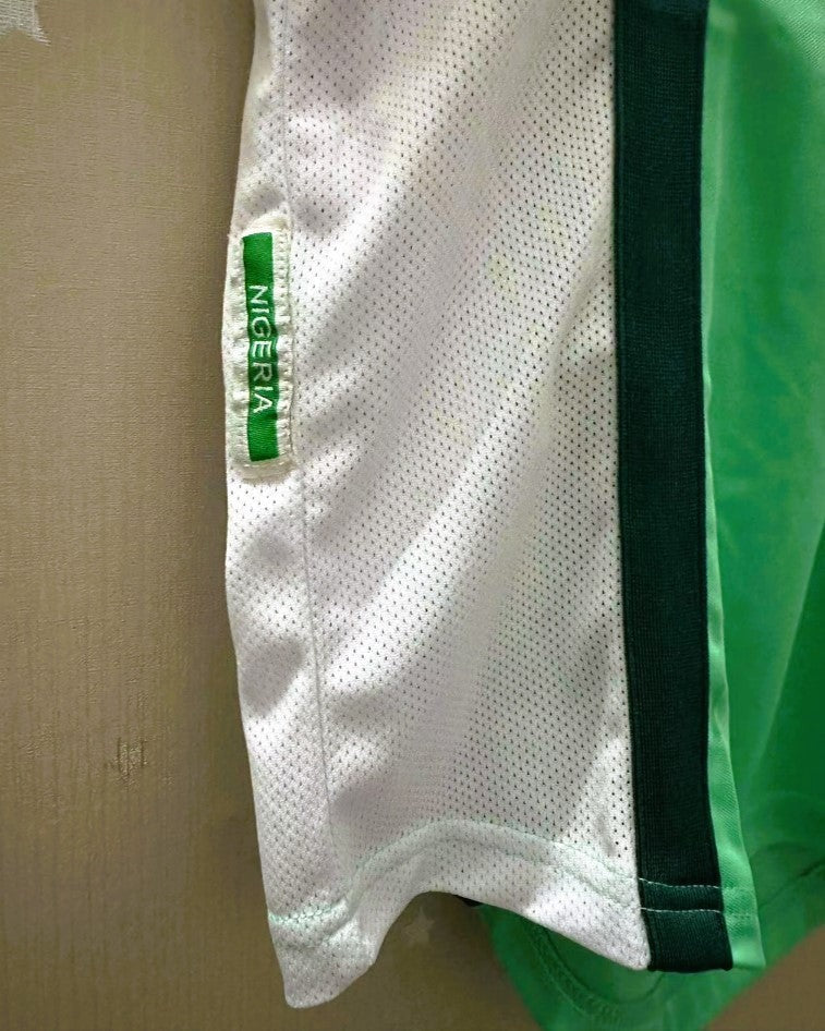 98/99 home retro football shirt