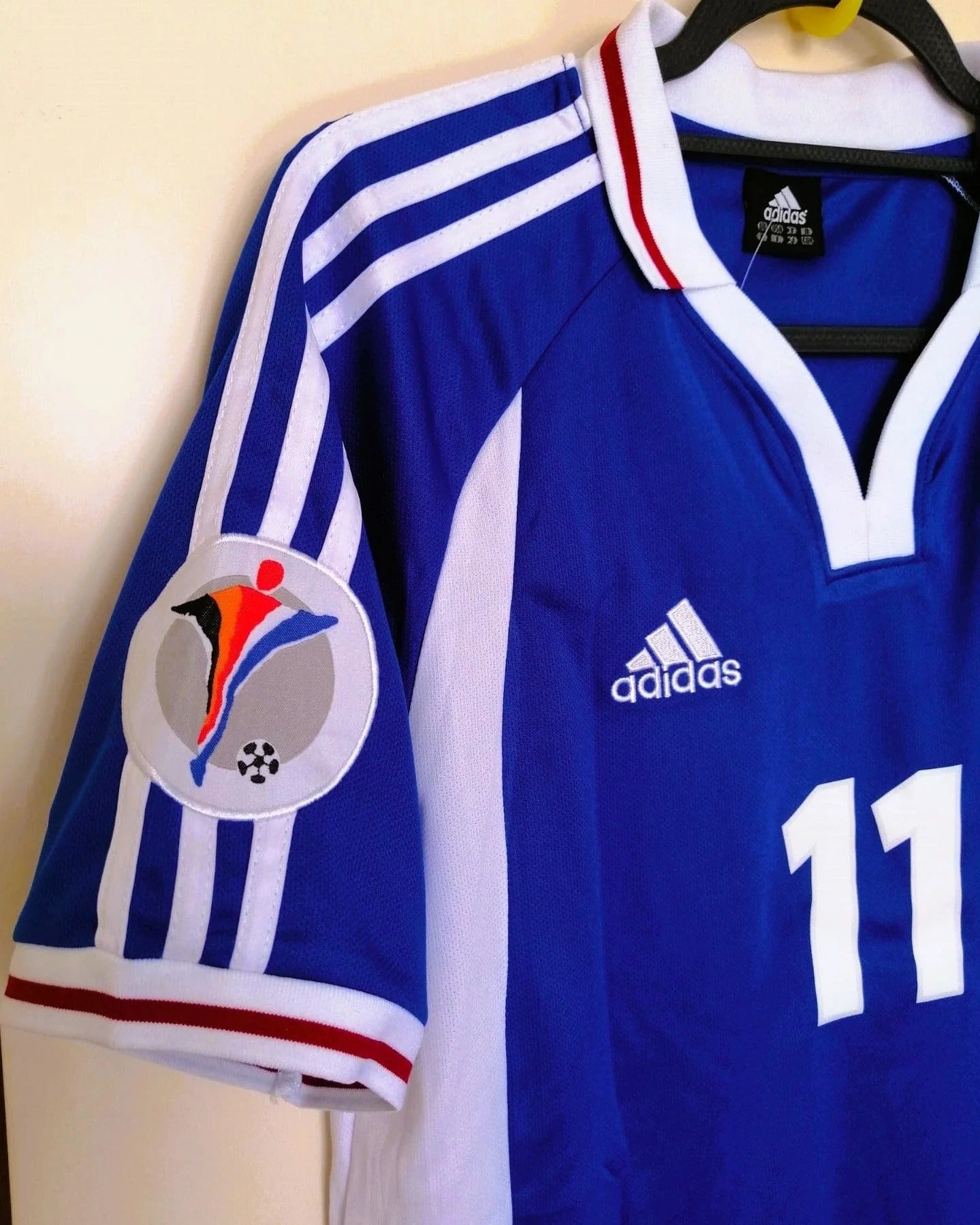 00/01 home retro football shirt