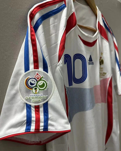 06/07 home retro football shirt