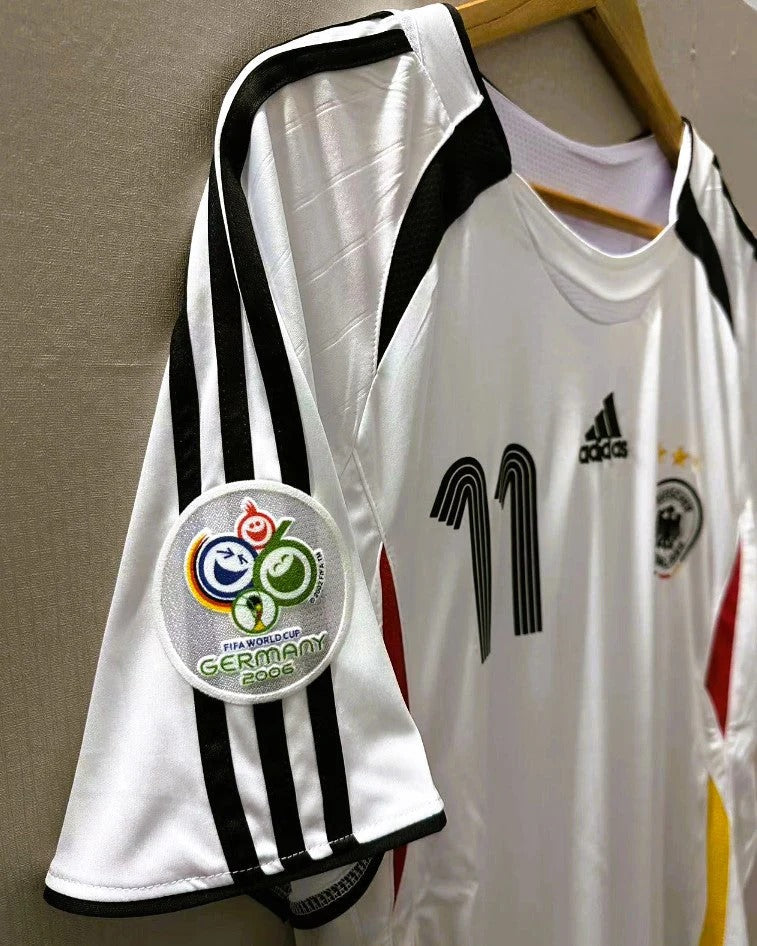 06/07 home retro football shirt