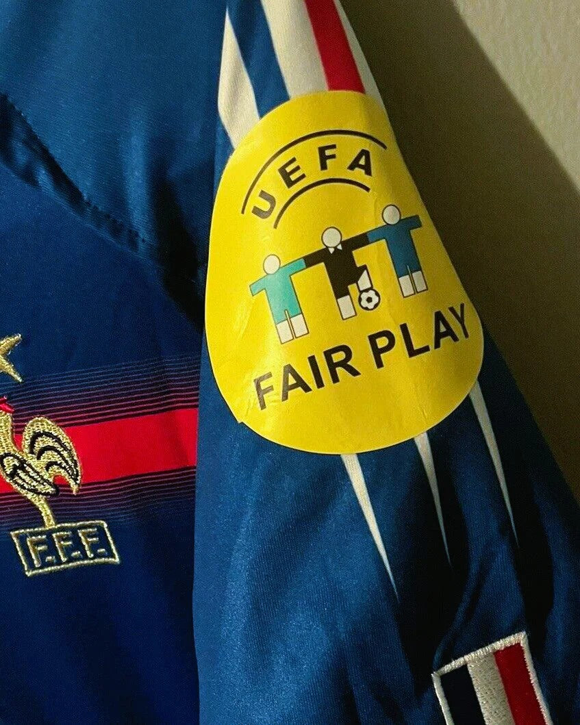04/05 home retro football shirt
