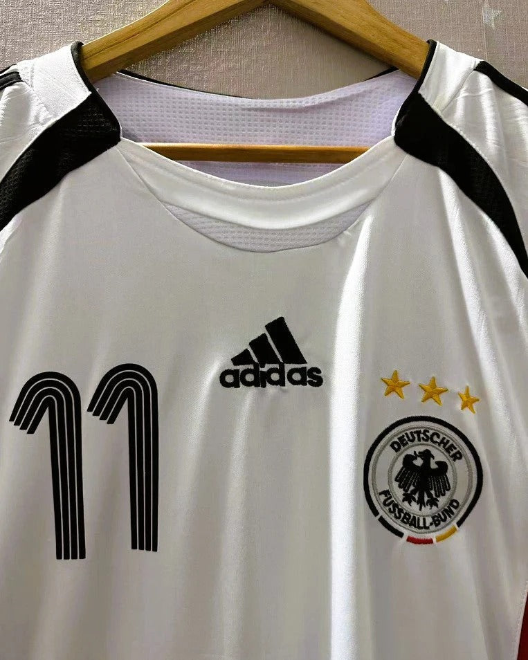 06/07 home retro football shirt