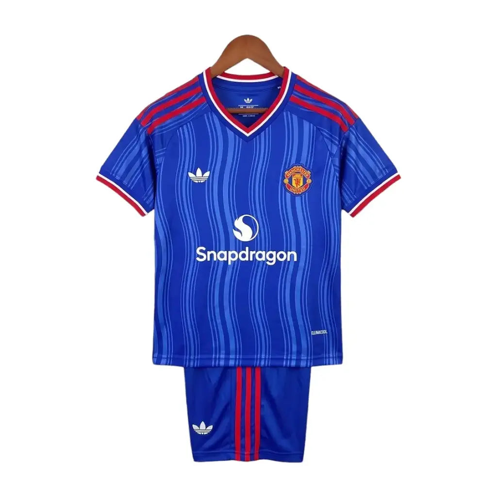 2026/27 Children's Away Set - front product view