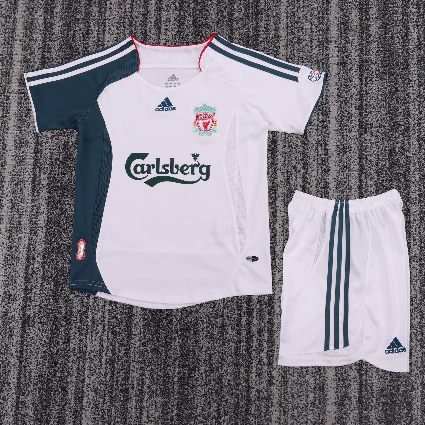 06/07 children's third football jersey
